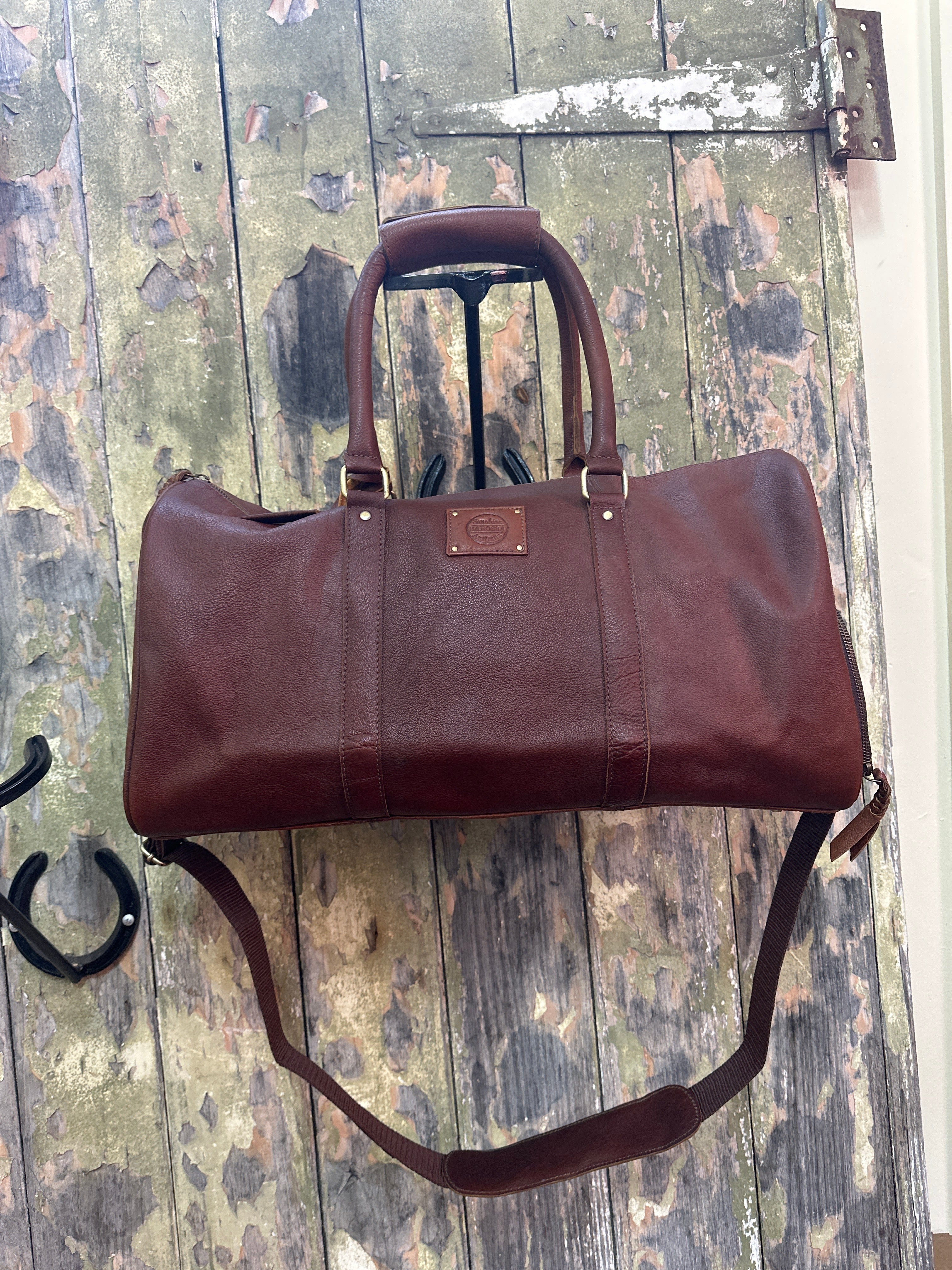 Sunshine Barossa Leather Gym Bag