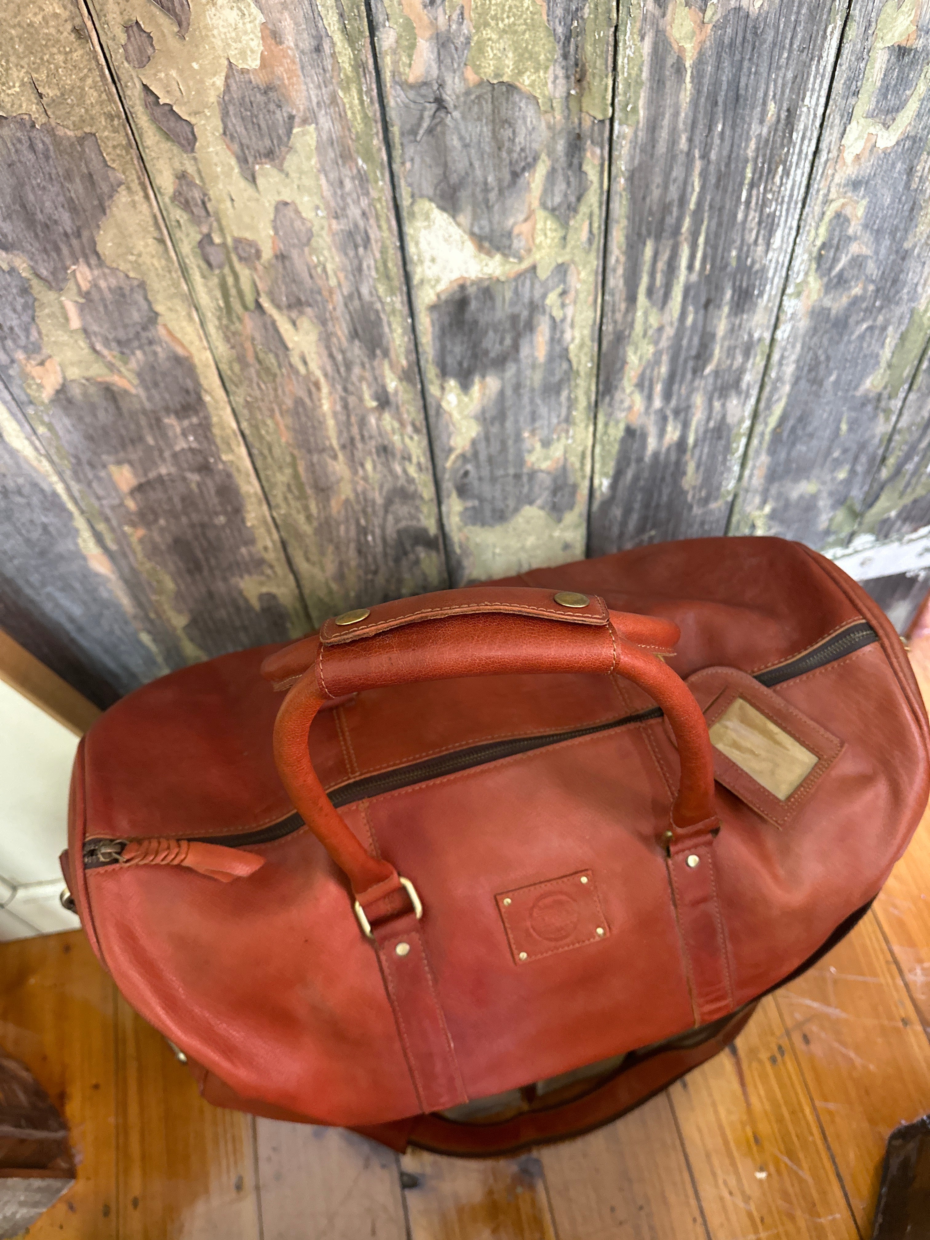 Sunshine Barossa Leather Gym Bag