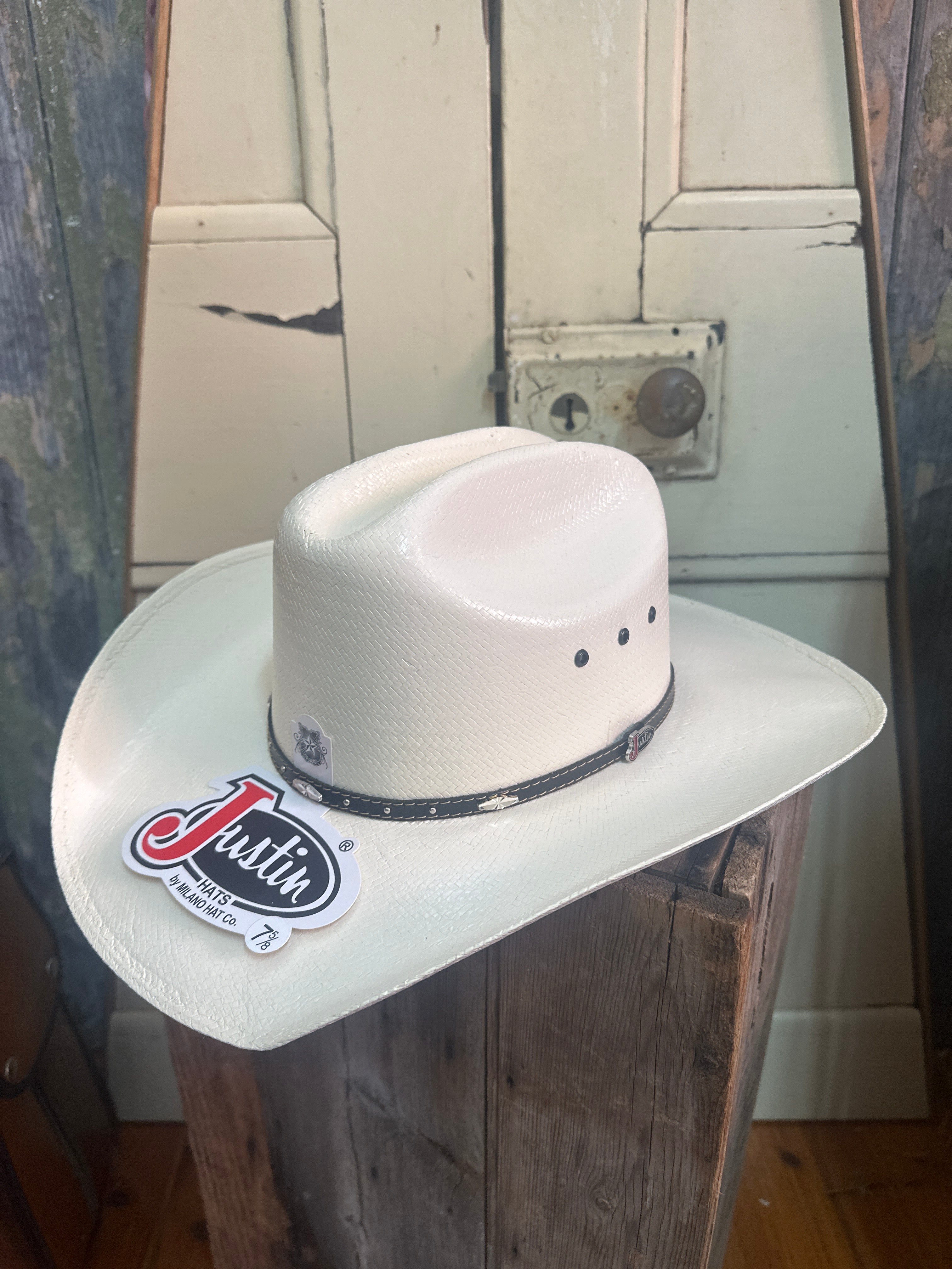 Justin Black Hills Ivory Straw Hat