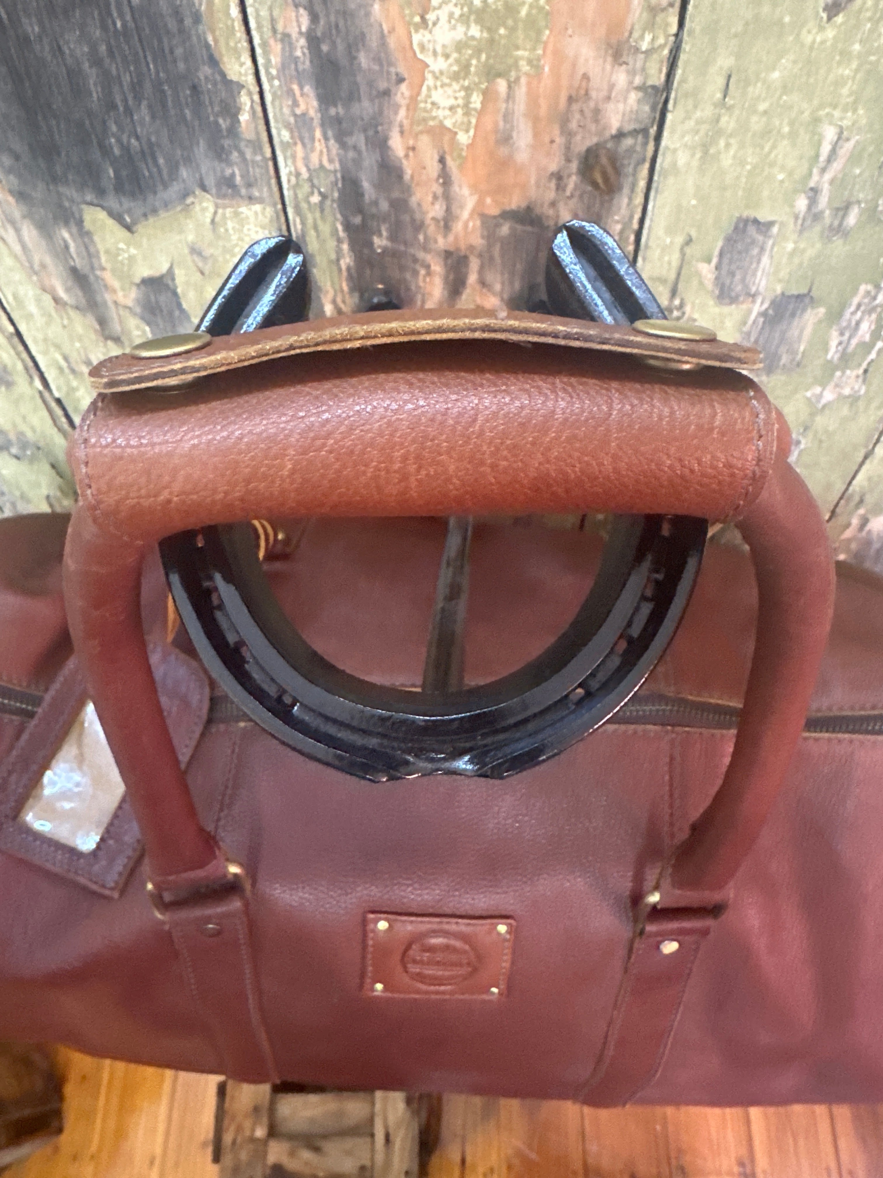 Sunshine Barossa Leather Gym Bag